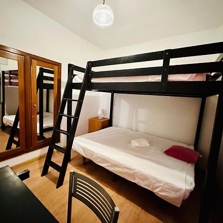 Punta Me Suites Next To Gran Via Madryt Zewnętrze zdjęcie