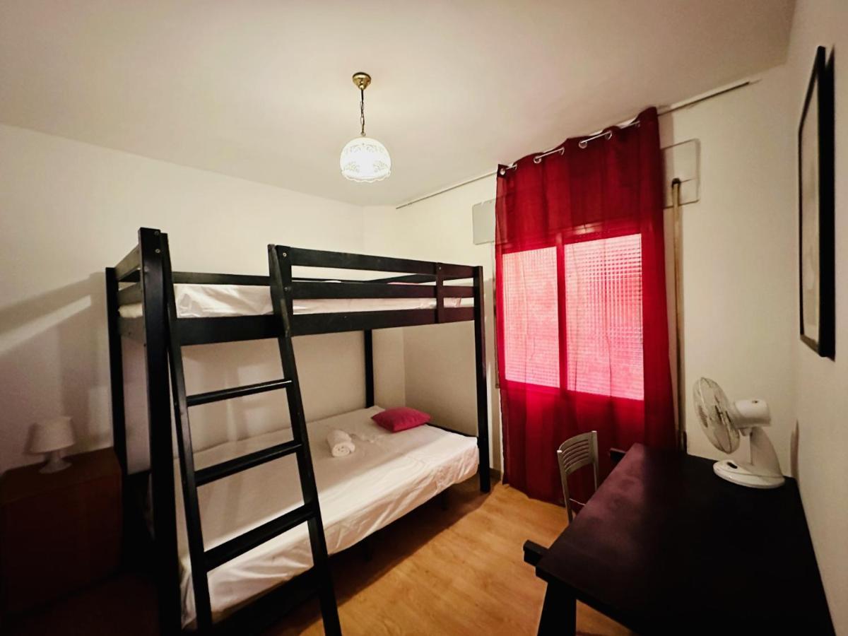 Punta Me Suites Next To Gran Via Madryt Zewnętrze zdjęcie