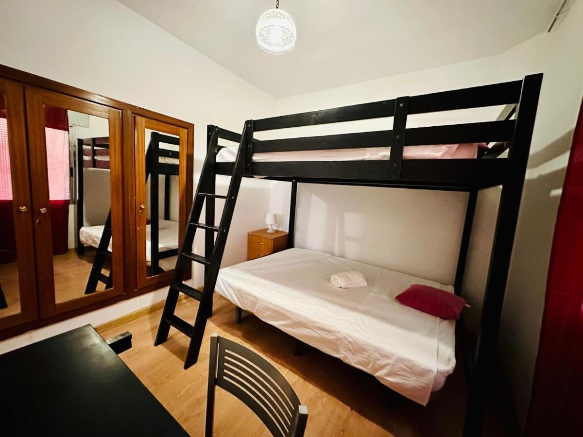 Punta Me Suites Next To Gran Via Madryt Zewnętrze zdjęcie